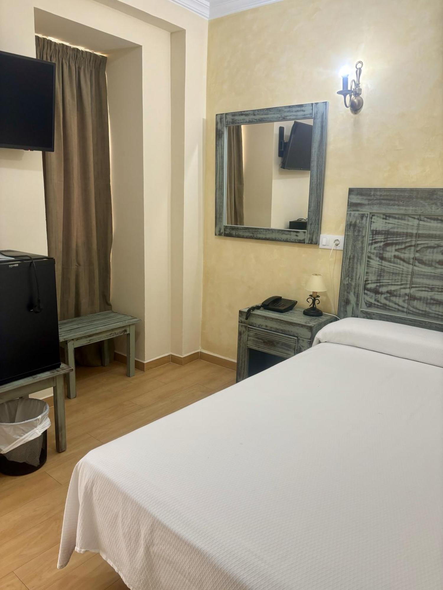 Single Room